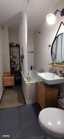 Apartament cu 2 camere decomandat în Colentina