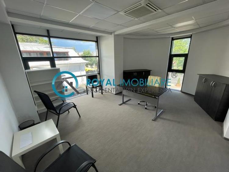 Birou, de 336.23999023438 mp, în Central