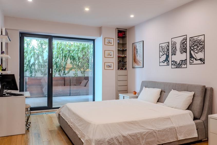 Apartament cu 3 camere decomandat în Kiseleff