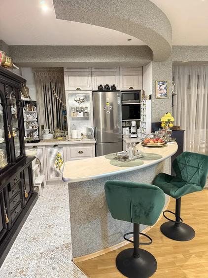 Apartament cu 2 camere decomandat în Rahova
