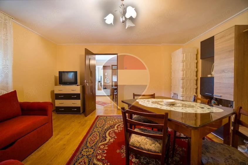 Casă cu Teren 565 Mp în Zizin