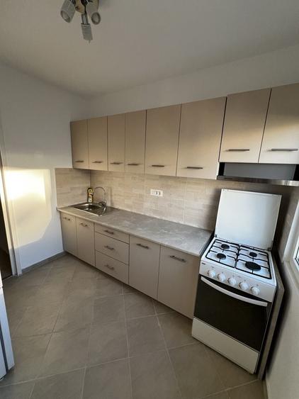 Apartament cu 2 camere decomandat în Dristor
