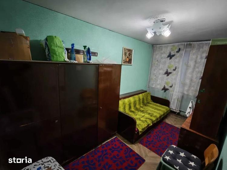 Apartament cu 3 camere semidecomandat în Țiglina 3