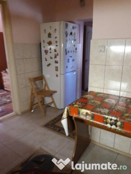 Casă cu 3 camere decomandat cu Teren 70 Mp în Central