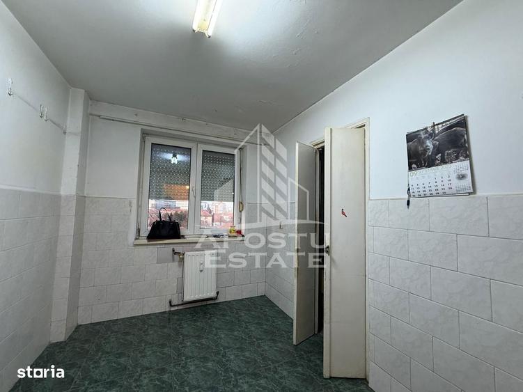 Apartament cu 3 camere în Ultracentral