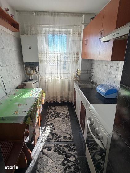 Apartament cu 2 camere în Craiovița Nouă