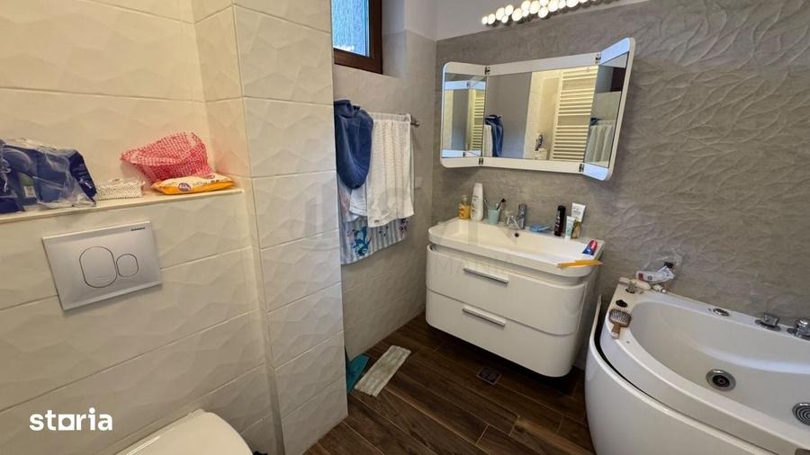 Apartament cu 3 camere în Aviației