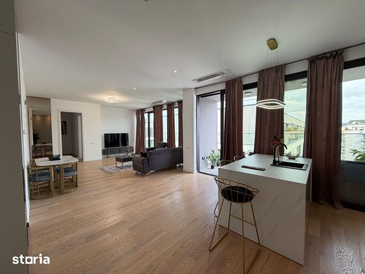 Apartament cu 4 camere în Herăstrău