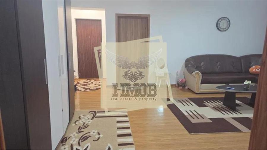 Apartament cu 3 camere decomandat, mobilat în Hipodrom 4