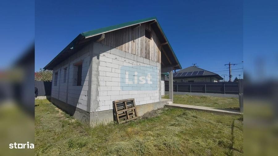 Casă cu 3 camere în Vasile Alecsandri