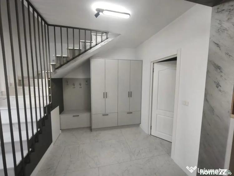 Casă cu 4 camere cu Teren 200 Mp în Central