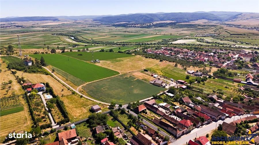 Teren de 1370 mp, în Măieruș