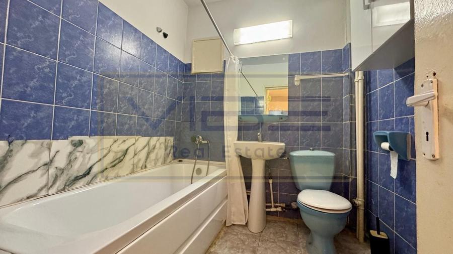 Apartament 3 camere Gara - Mc Donalds - 15 min Universitatea Al I Cuza - 17