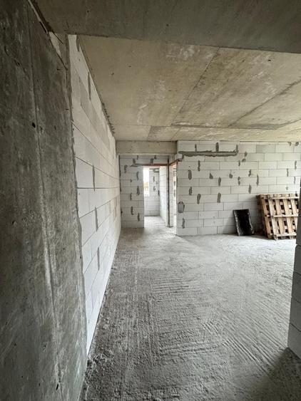 Apartament cu 2 camere decomandat în Abator