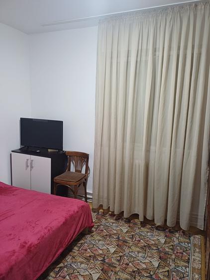 Apartament cu 2 camere semidecomandat în Exterior Vest
