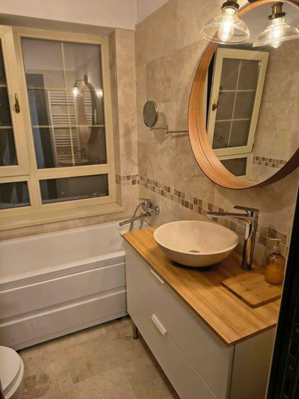 Apartament cu 3 camere decomandat, mobilat în Gară