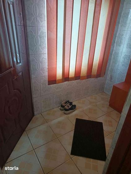 Casă cu 3 camere cu Teren 1100 Mp în Baba Ana