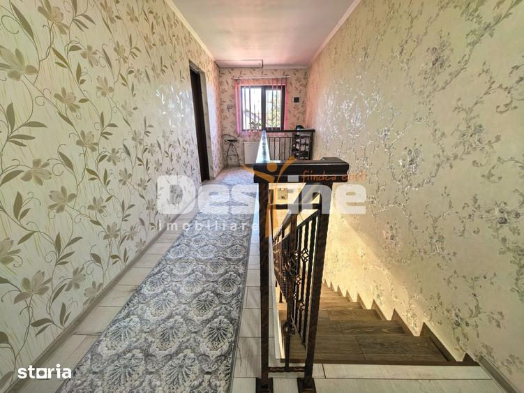 Casă cu 3 camere decomandat cu Teren 367 Mp în Bârnova