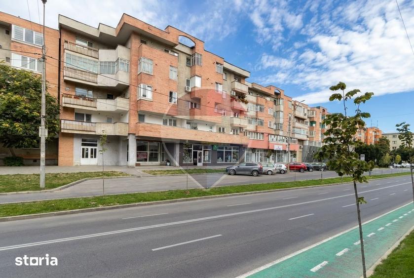 Spațiu comercial, de 100 mp, în Central