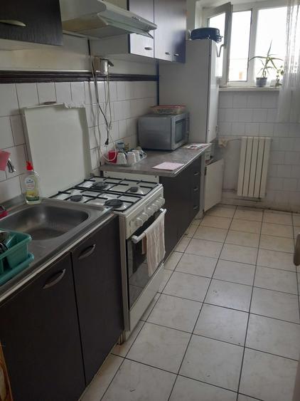 Apartament cu 2 camere semidecomandat în Crihala