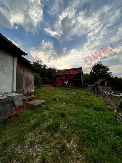 Casă individuală cu 2 camere cu Teren 537 Mp în Boroșneu Mare