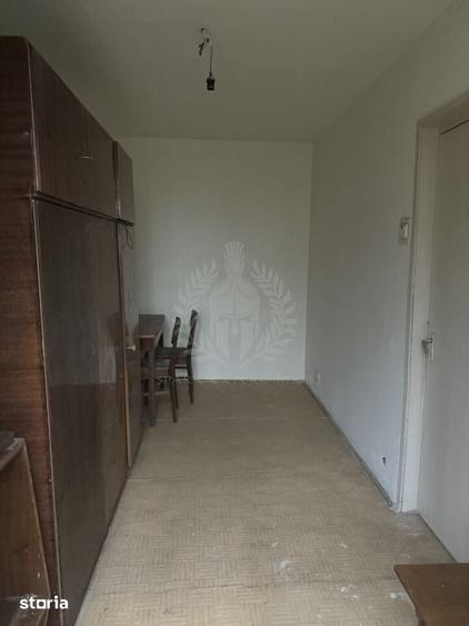 Apartament cu 2 camere nedecomandat în Vest