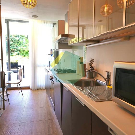 Apartament cu 3 camere, mobilat în Nord