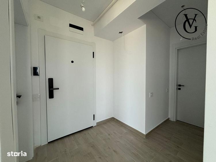 Apartament cu 3 camere semidecomandat în Nord