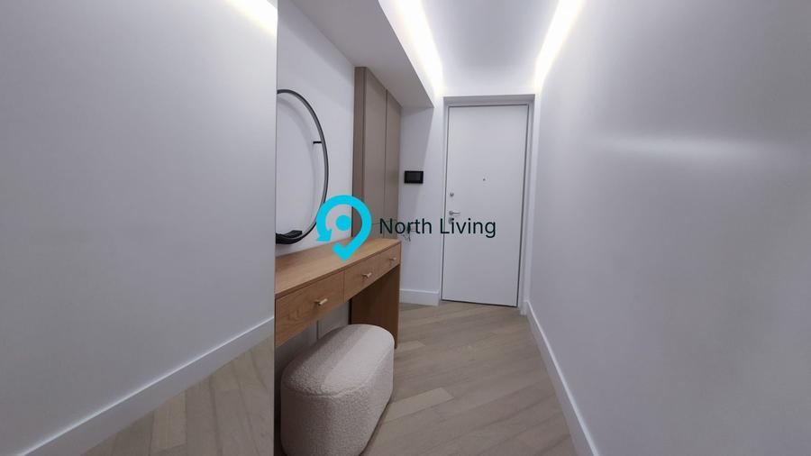 Apartament cu 3 camere, mobilat în Iancu Nicolae