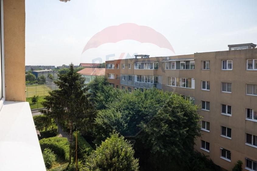 Apartament 2 camere renovat, decomandat, gata de mutare – Florilor - 12