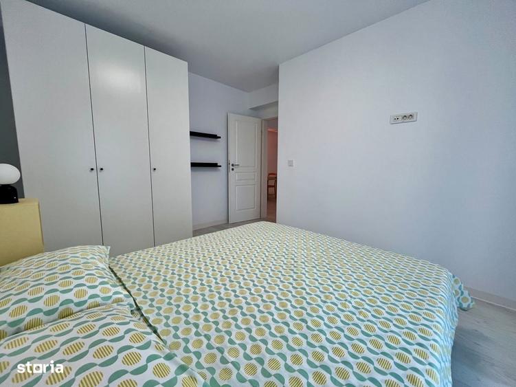 Apartament cu 2 camere semidecomandat în Valea Adâncă