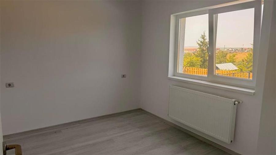 Casă individuală cu 4 camere cu Teren 600 Mp în Valea Lupului