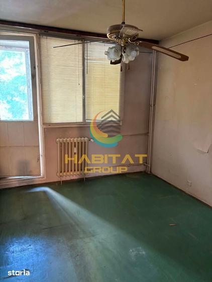 Apartament cu 3 camere semidecomandat în Titan