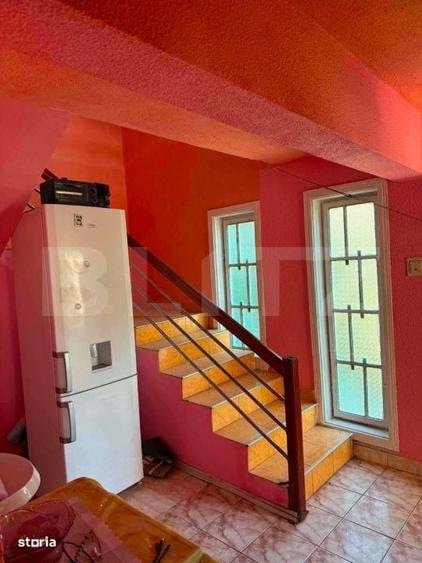 Casă cu 4 camere în Vama