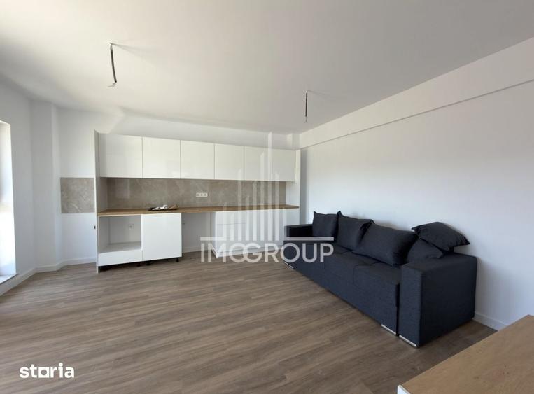 Apartament cu 3 camere în Florești
