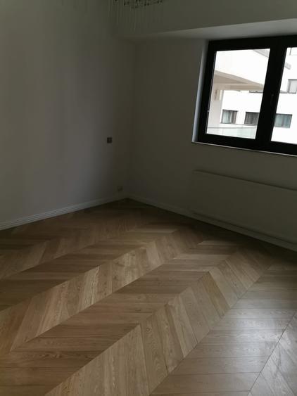 Apartament cu 3 camere decomandat în Voluntari