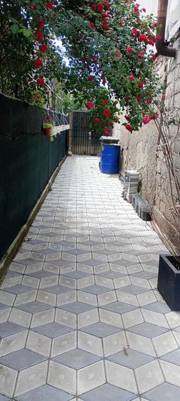 Casă cu 2 camere cu Teren 130 Mp în Chitila