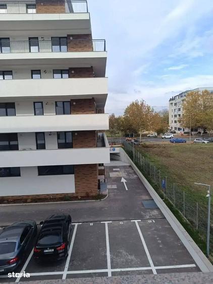 Apartament cu 2 camere decomandat în Străulești