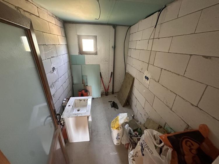 Casă cu 3 camere în Vărsătura