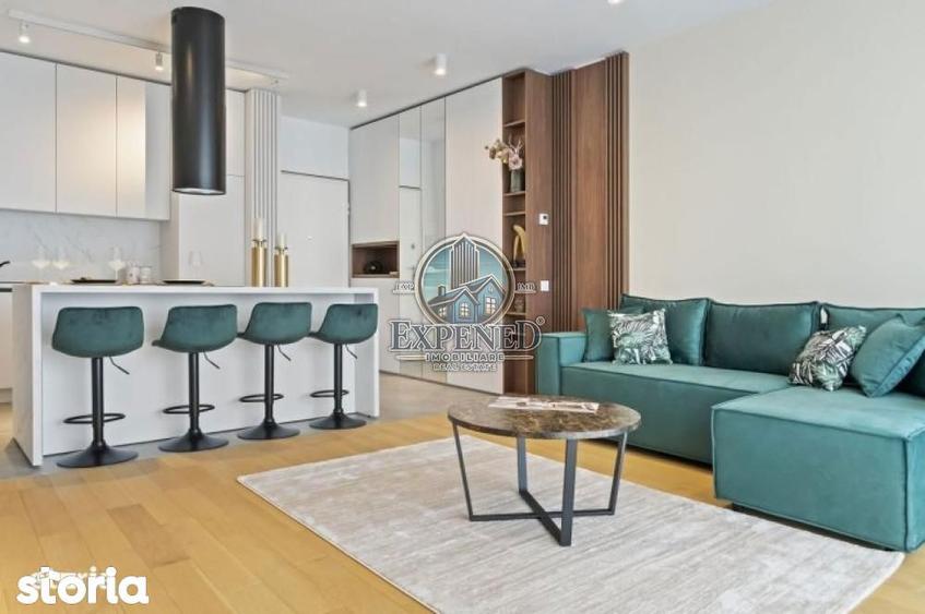 Apartament cu 2 camere semidecomandat în Văcăresti