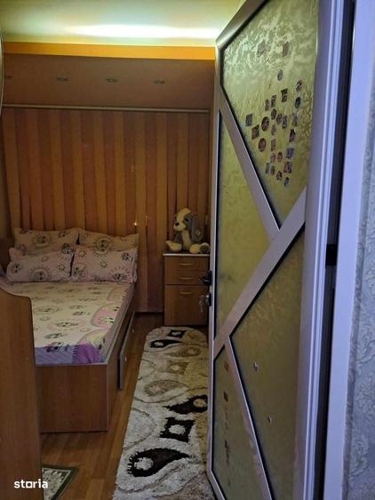 Apartament cu 3 camere decomandat în Mihai Bravu