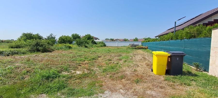 Teren Construcții intravilan de 590 mp, în Domnești