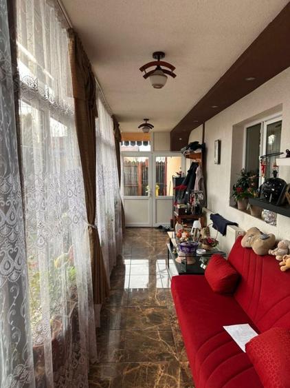 Casă cu 4 camere cu Teren 247 Mp în Central