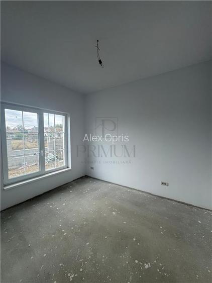 Casa spațioasa – 4 Dormitoare – Despartita prin Garaj (140 mp utili, 400 mp