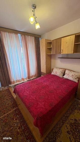 Apartament cu 2 camere decomandat în Hala Centrală
