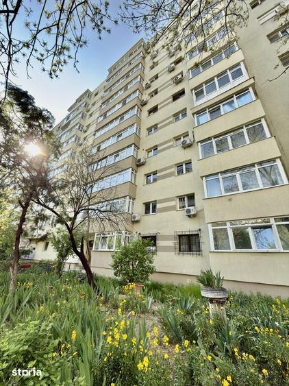 Apartament cu 3 camere, mobilat în Obor