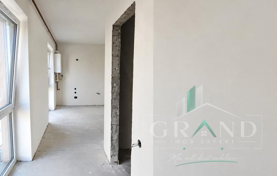 Apartament cu 3 camere semidecomandat în Zorilor