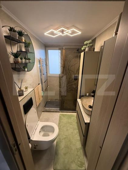 Apartament cu 2 camere decomandat, mobilat în Târnăveni
