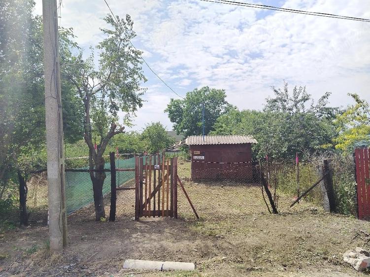 Teren de 334 mp, în Central