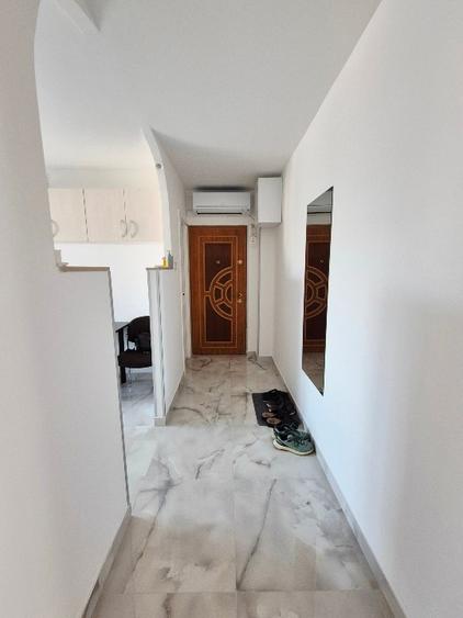 Apartament cu 2 camere decomandat în Sud-Est